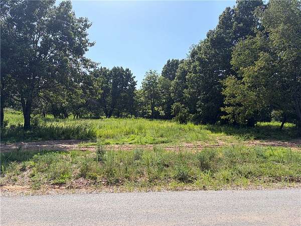 1 Acre of Residential Land for Sale in Siloam Springs, Arkansas
