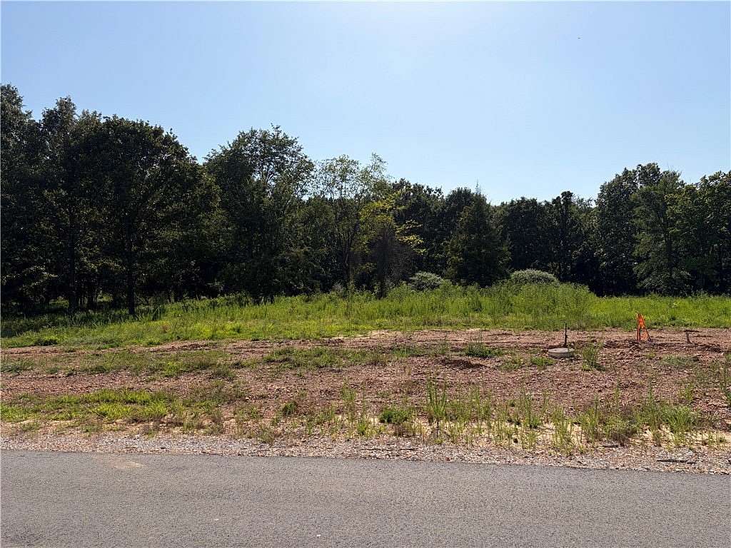 1 Acre of Residential Land for Sale in Siloam Springs, Arkansas