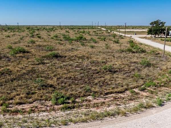 2.25 Acres of Residential Land for Sale in Seminole, Texas