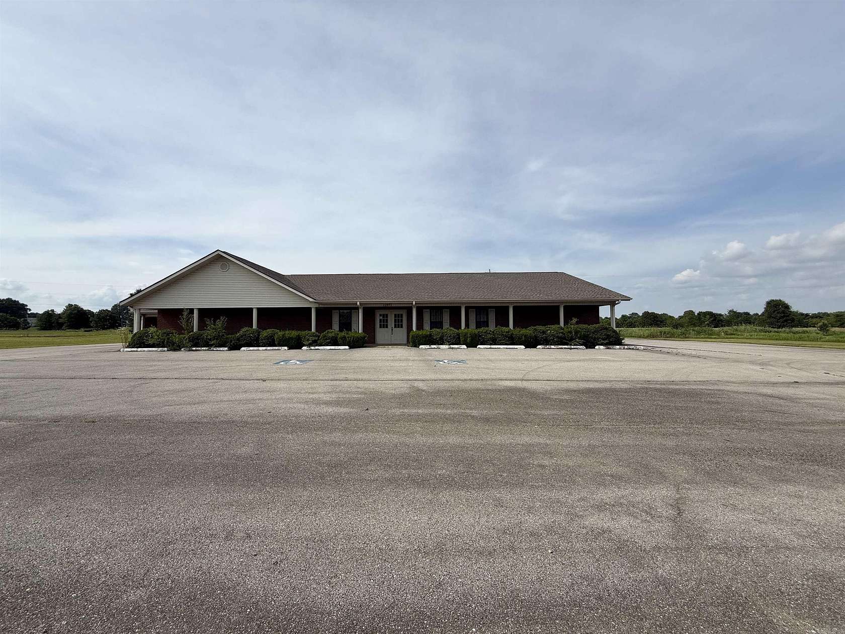 2 Acres of Improved Mixed-Use Land for Auction in Marmaduke, Arkansas