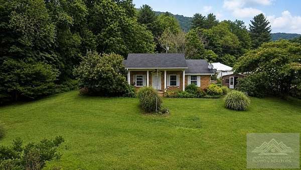 1.5 Acres of Land with Home for Sale in Rocky Gap, Virginia