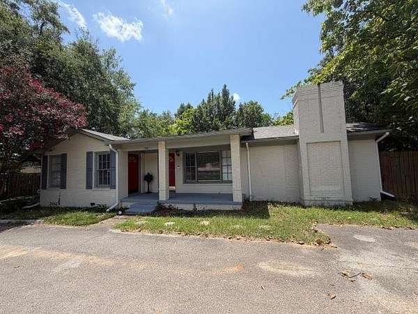 1.1 Acres of Mixed-Use Land for Sale in Henderson, Texas
