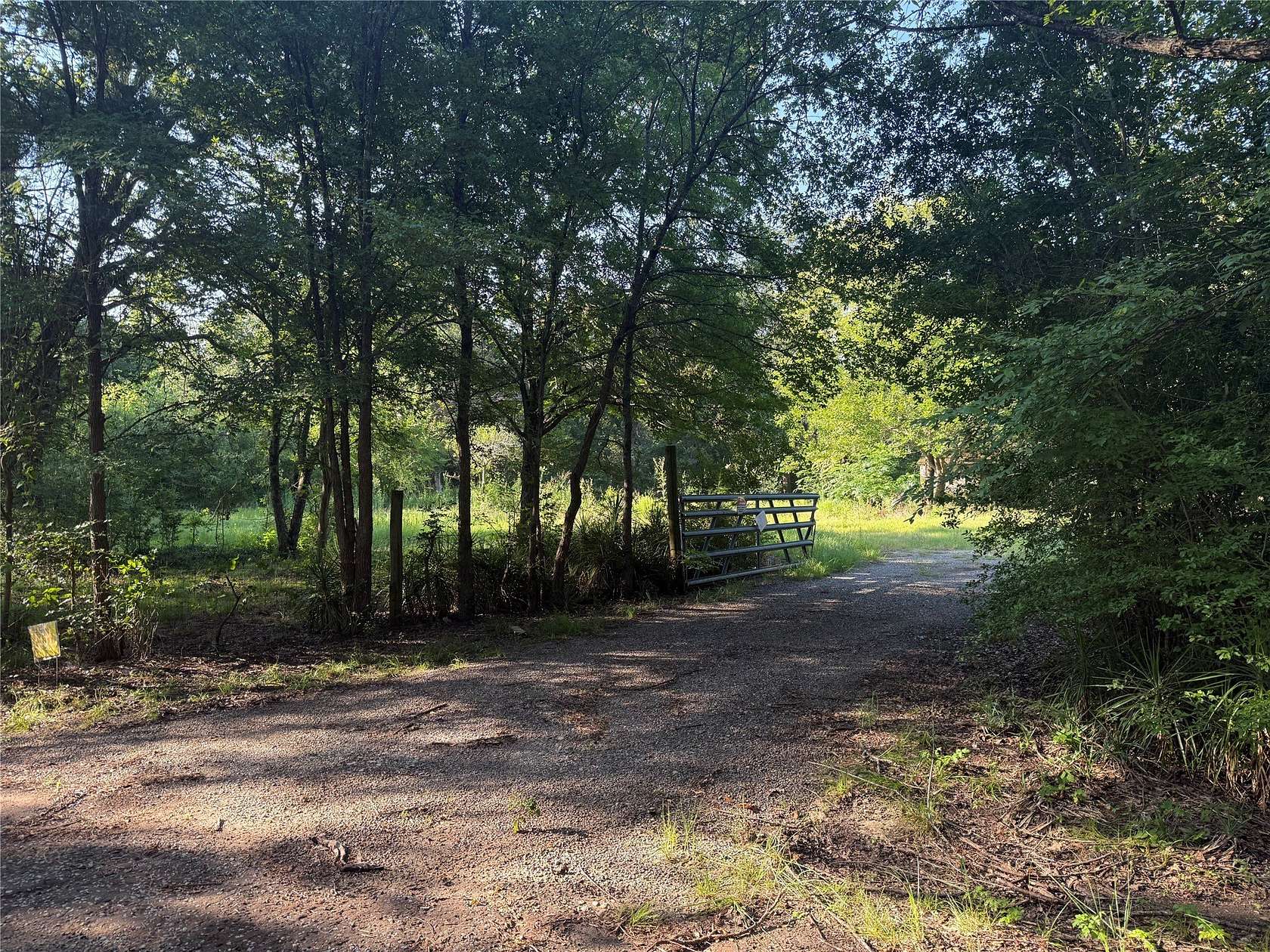 8 Acres of Residential Land for Sale in Streetman, Texas
