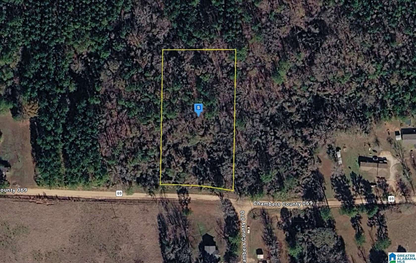 1.8 Acres of Residential Land for Sale in La Fayette, Alabama