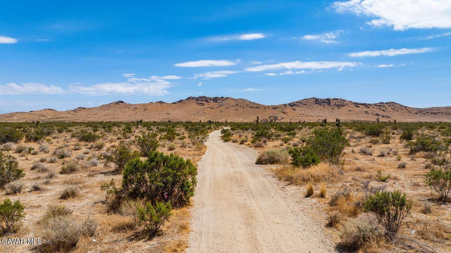 5 Acres of Land for Sale in Mojave, California