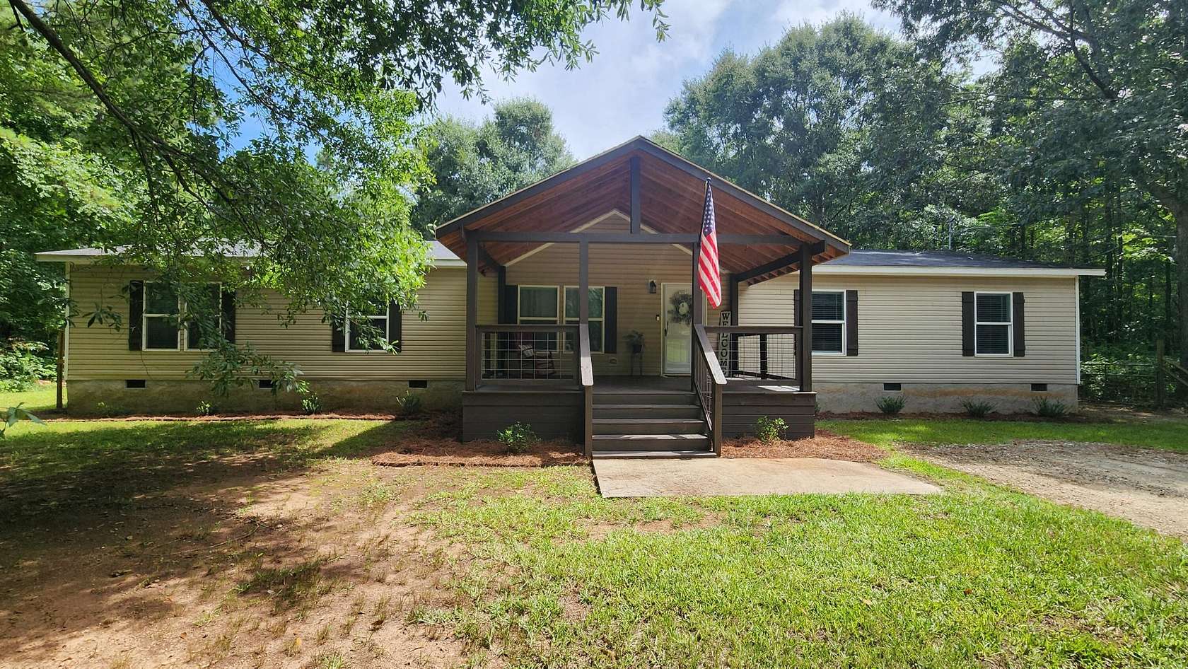 8.88 Acres of Land with Home for Sale in Monticello, Georgia
