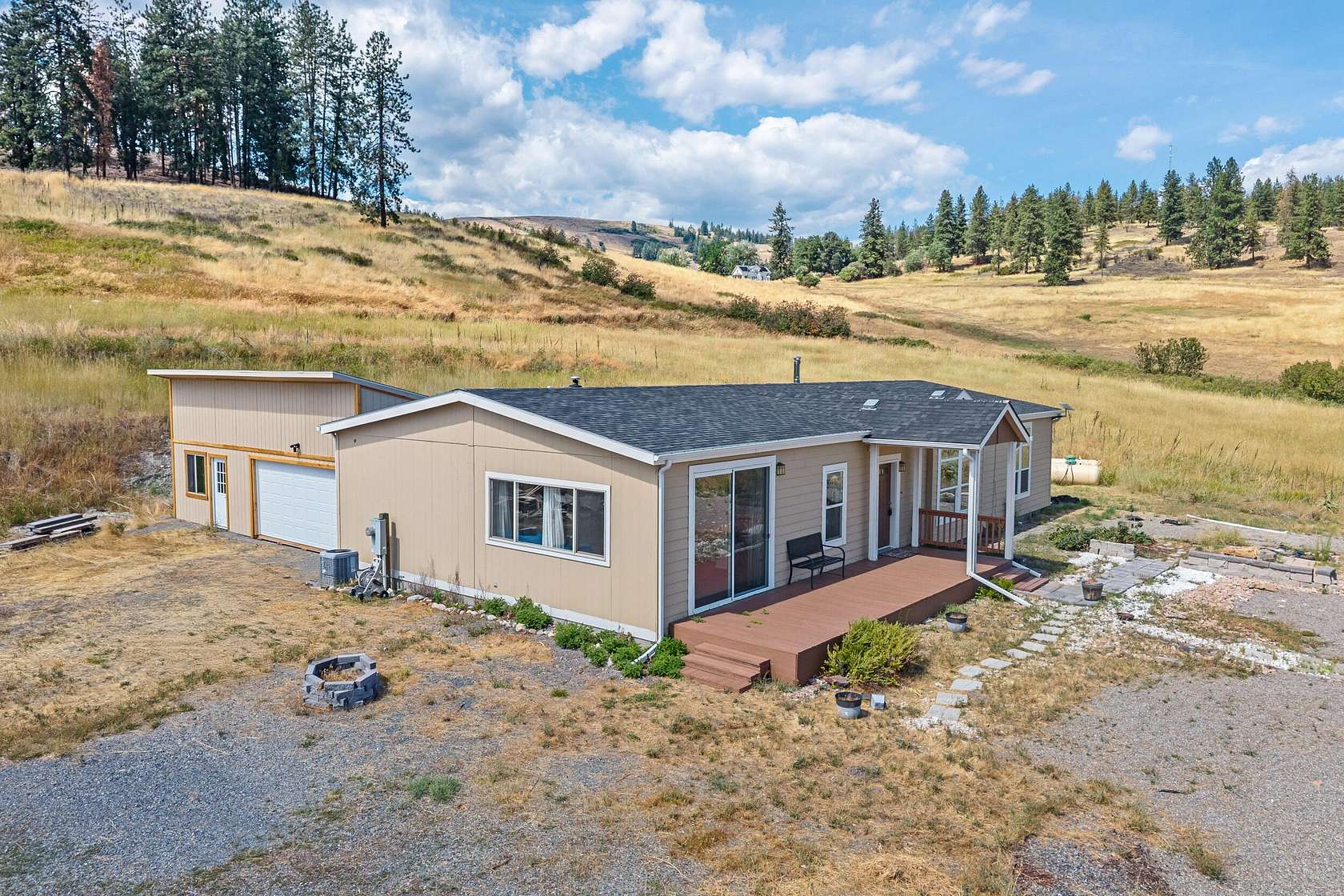 4 Acres of Land with Home for Sale in Kettle Falls, Washington