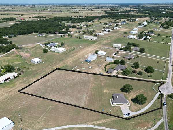 3 Acres of Land with Home for Sale in Rhome, Texas