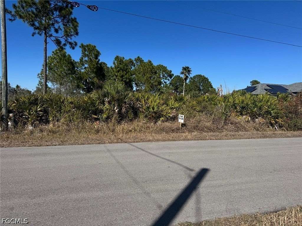0.25 Acres of Residential Land for Sale in Lehigh Acres, Florida