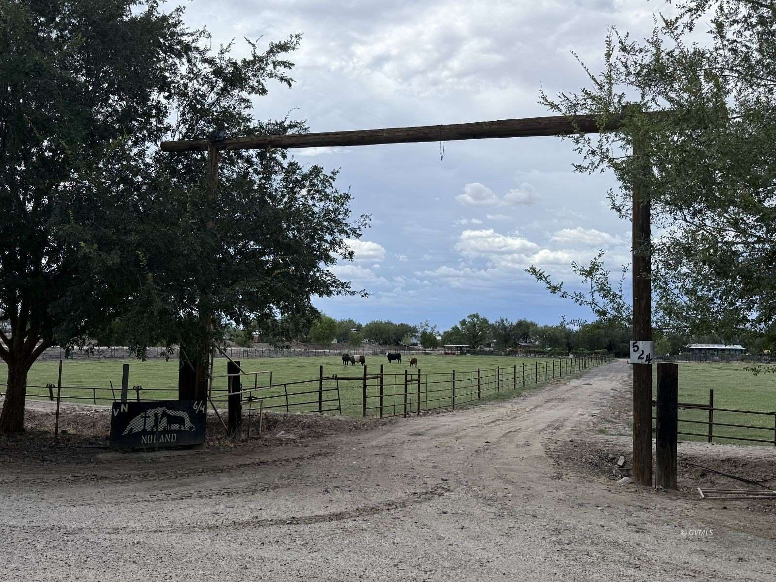 4 Acres of Land for Sale in Pima, Arizona