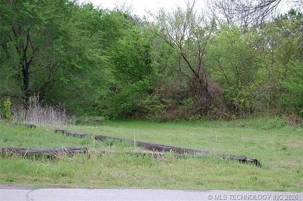 0.78 Acres of Mixed-Use Land for Sale in Henryetta, Oklahoma