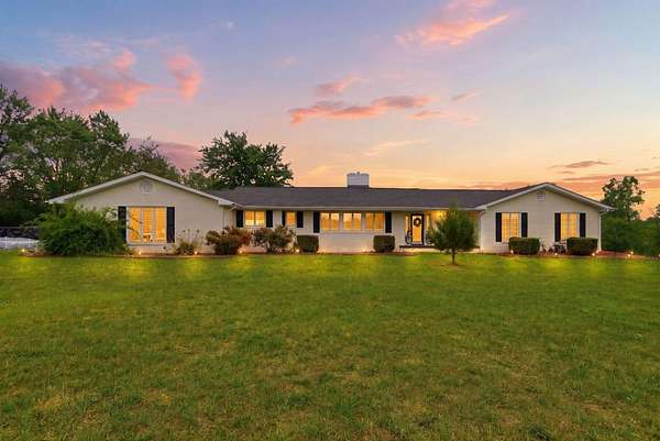 4.8 Acres of Land with Home for Sale in London, Kentucky