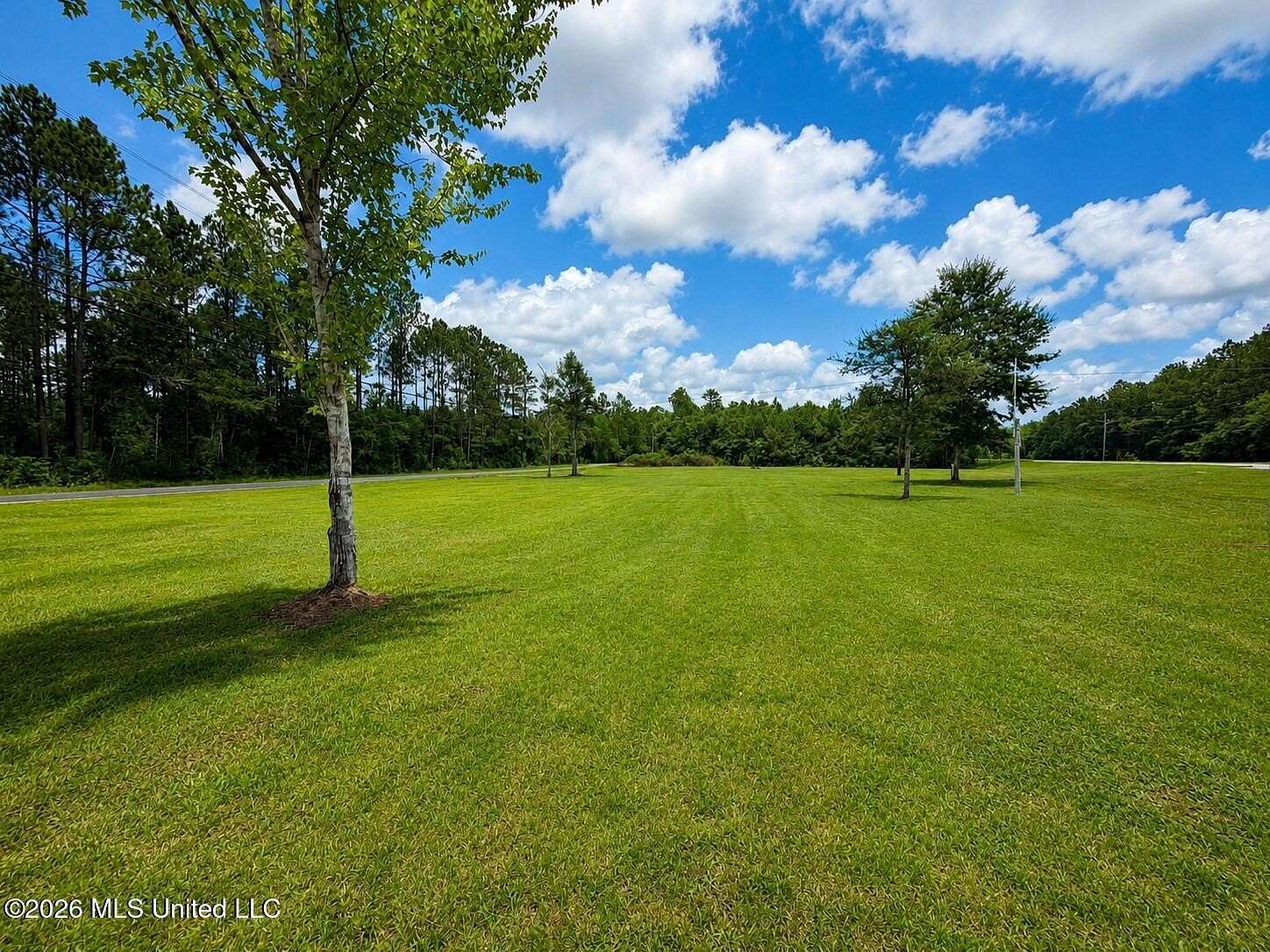 1 Acre of Commercial Land for Sale in Moss Point, Mississippi