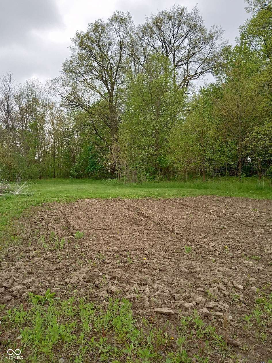 2.5 Acres of Residential Land for Sale in Sheridan, Indiana