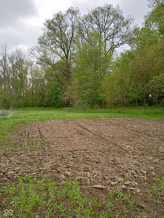 2.5 Acres of Residential Land for Sale in Sheridan, Indiana
