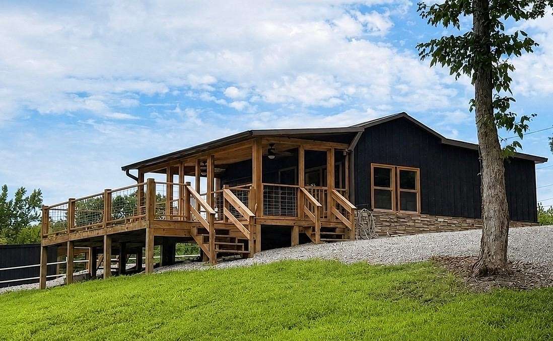 5 Acres of Land with Home for Sale in Olivehill, Tennessee