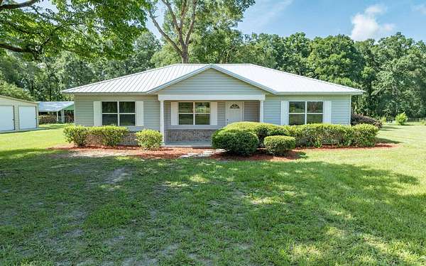 2 Acres of Land with Home for Sale in Wellborn, Florida