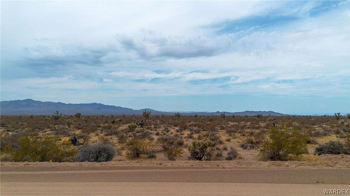 40 Acres of Land for Sale in Yucca, Arizona