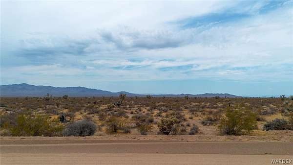 40 Acres of Land for Sale in Yucca, Arizona