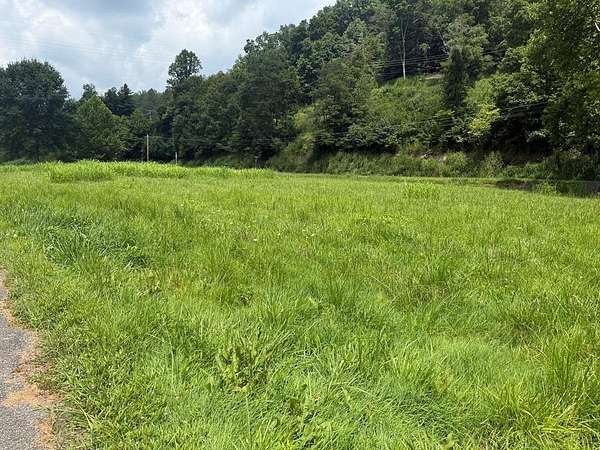 0.34 Acres of Residential Land for Sale in Salyersville, Kentucky