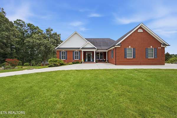 2 Acres of Land with Home for Sale in Rockwood, Tennessee