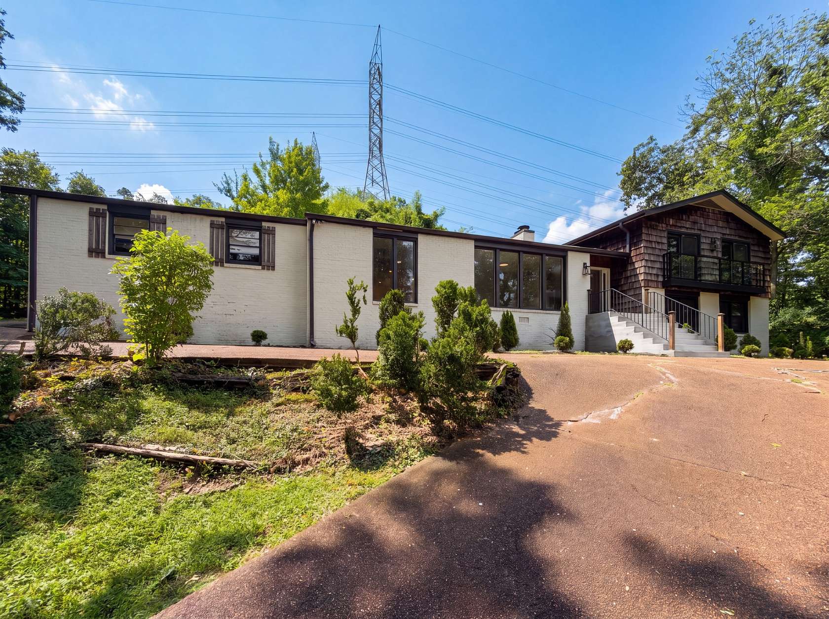 3 Acres of Land with Home for Sale in Nashville, Tennessee