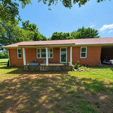 4.1 Acres of Land with Home for Sale in Gleason, Tennessee