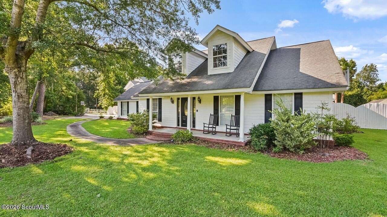2 Acres of Land with Home for Sale in Jesup, Georgia