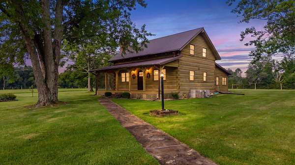 13 Acres of Land with Home for Sale in Richmond, Kentucky