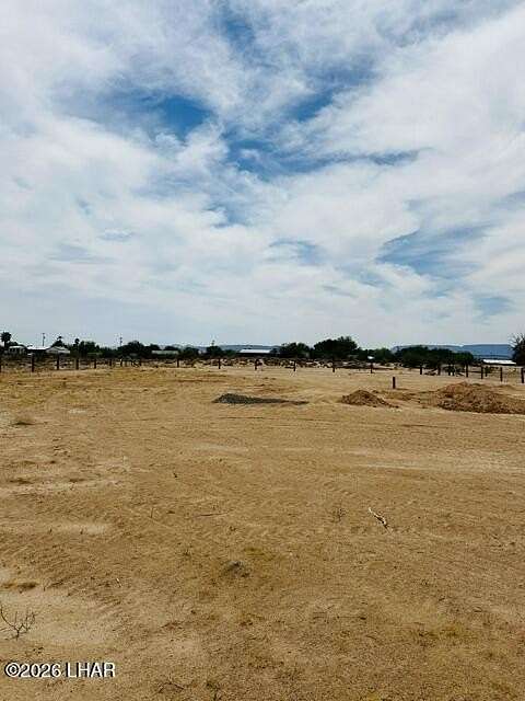 1 Acre of Land for Sale in Bouse, Arizona