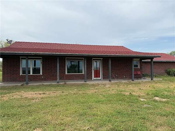 20.5 Acres of Land with Home for Sale in Riviera, Texas