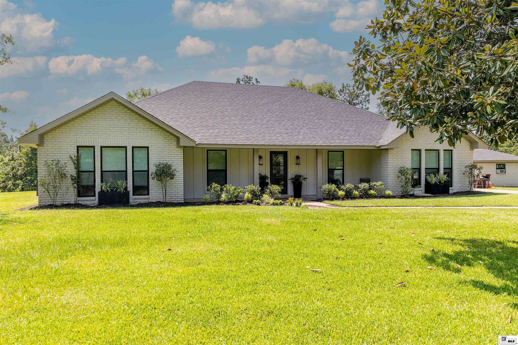 2 Acres of Land with Home for Sale in West Monroe, Louisiana