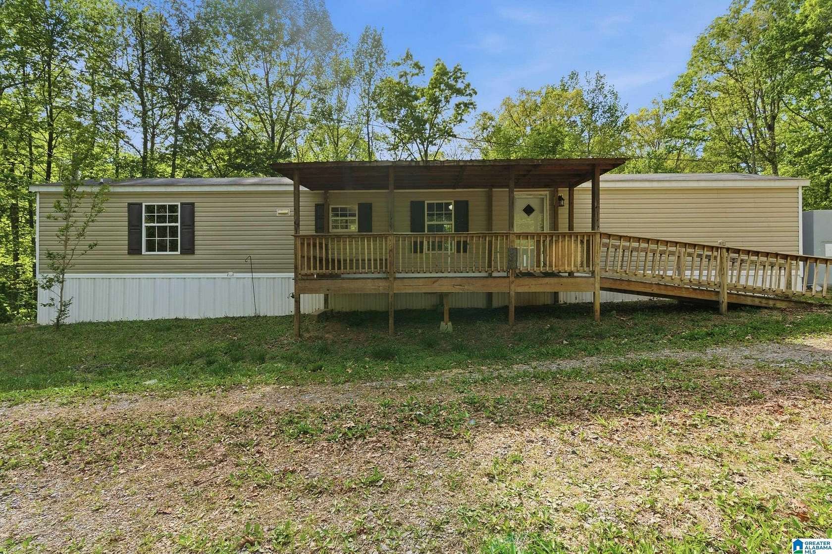 2.5 Acres of Land with Home for Sale in Scottsboro, Alabama