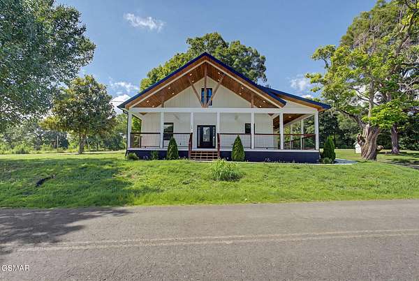 1.85 Acres of Land with Home for Sale in Dandridge, Tennessee