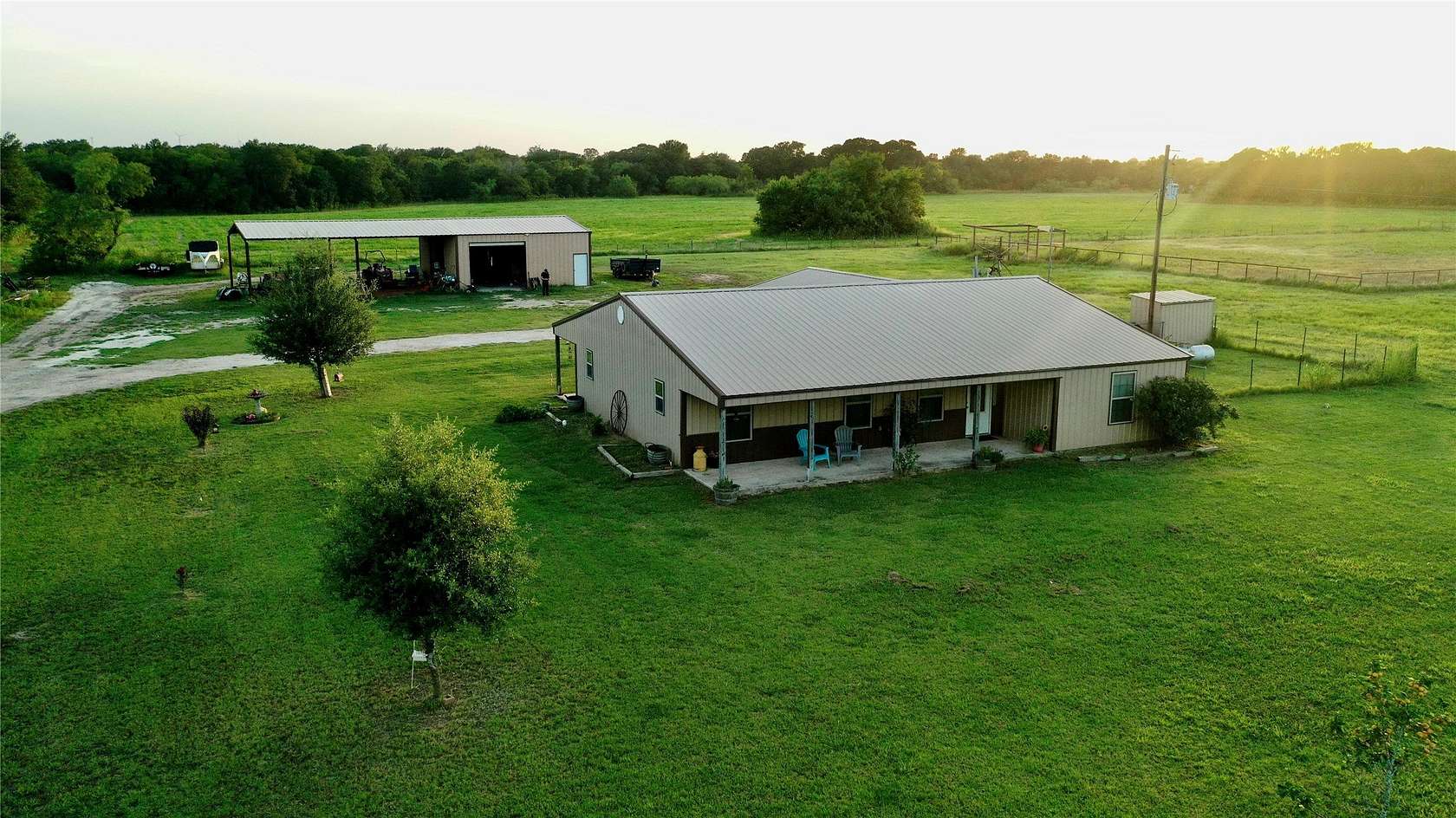 15.8 Acres of Land with Home for Sale in Mount Calm, Texas
