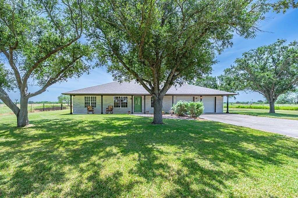 30 Acres of Agricultural Land with Home for Sale in Woodsboro, Texas
