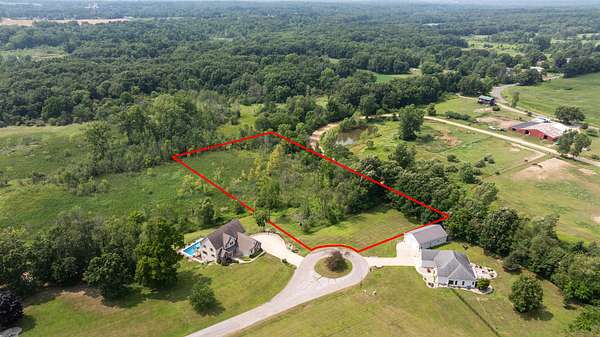2.8 Acres of Residential Land for Sale in Jackson, Michigan