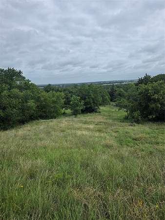 3.19 Acres of Land for Sale in Aurora, Texas