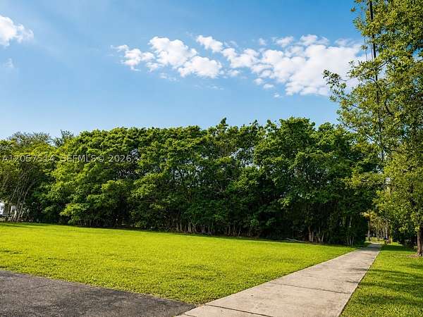 0.2 Acres of Commercial Land for Sale in North Miami Beach, Florida