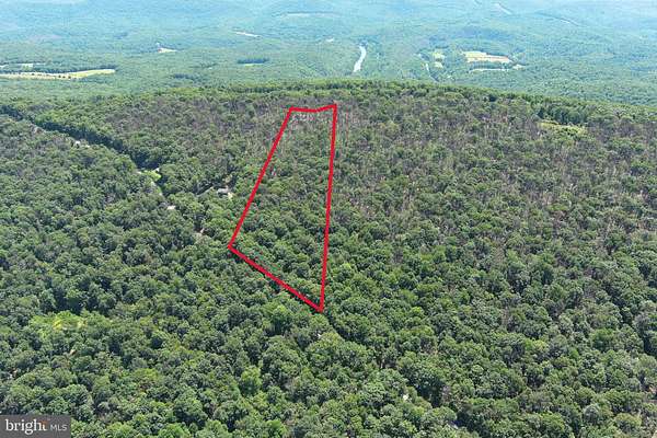 8 Acres of Residential Land for Sale in Paw Paw, West Virginia