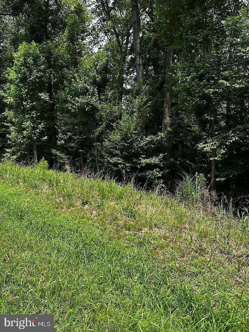 0.65 Acres of Residential Land for Sale in Montross, Virginia