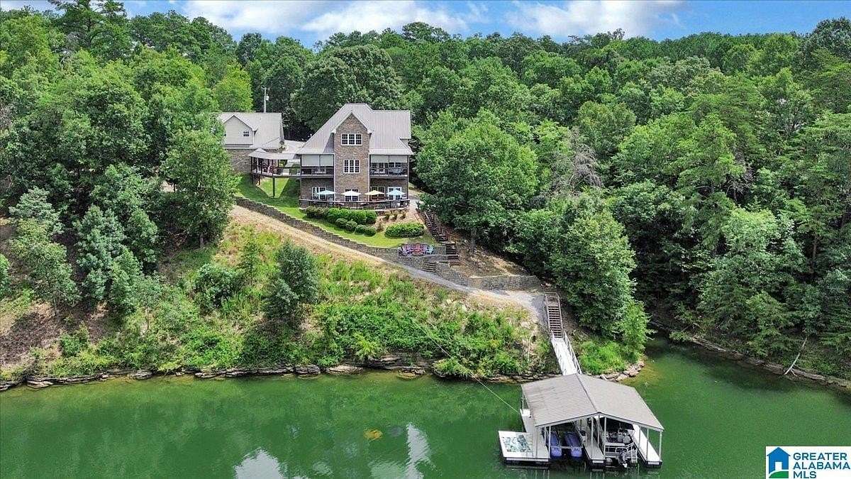 3.28 Acres of Land with Home for Sale in Cullman, Alabama