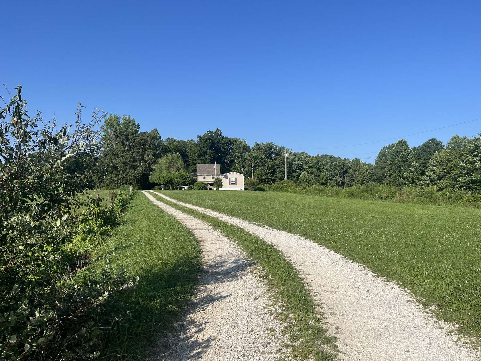 6.4 Acres of Land with Home for Sale in Pine Ridge, Kentucky