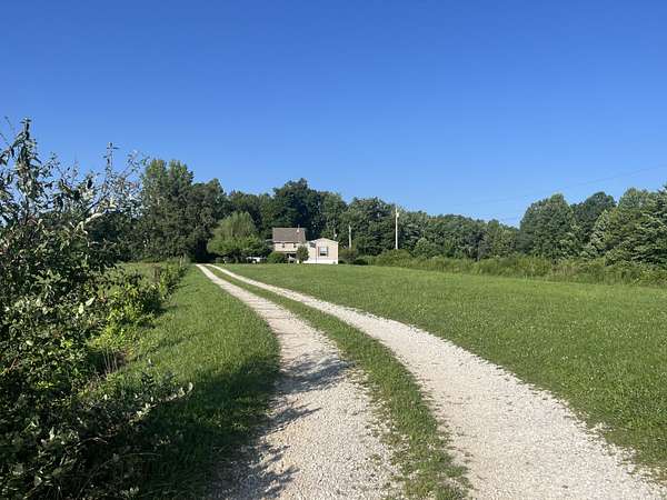 6.4 Acres of Land with Home for Sale in Pine Ridge, Kentucky