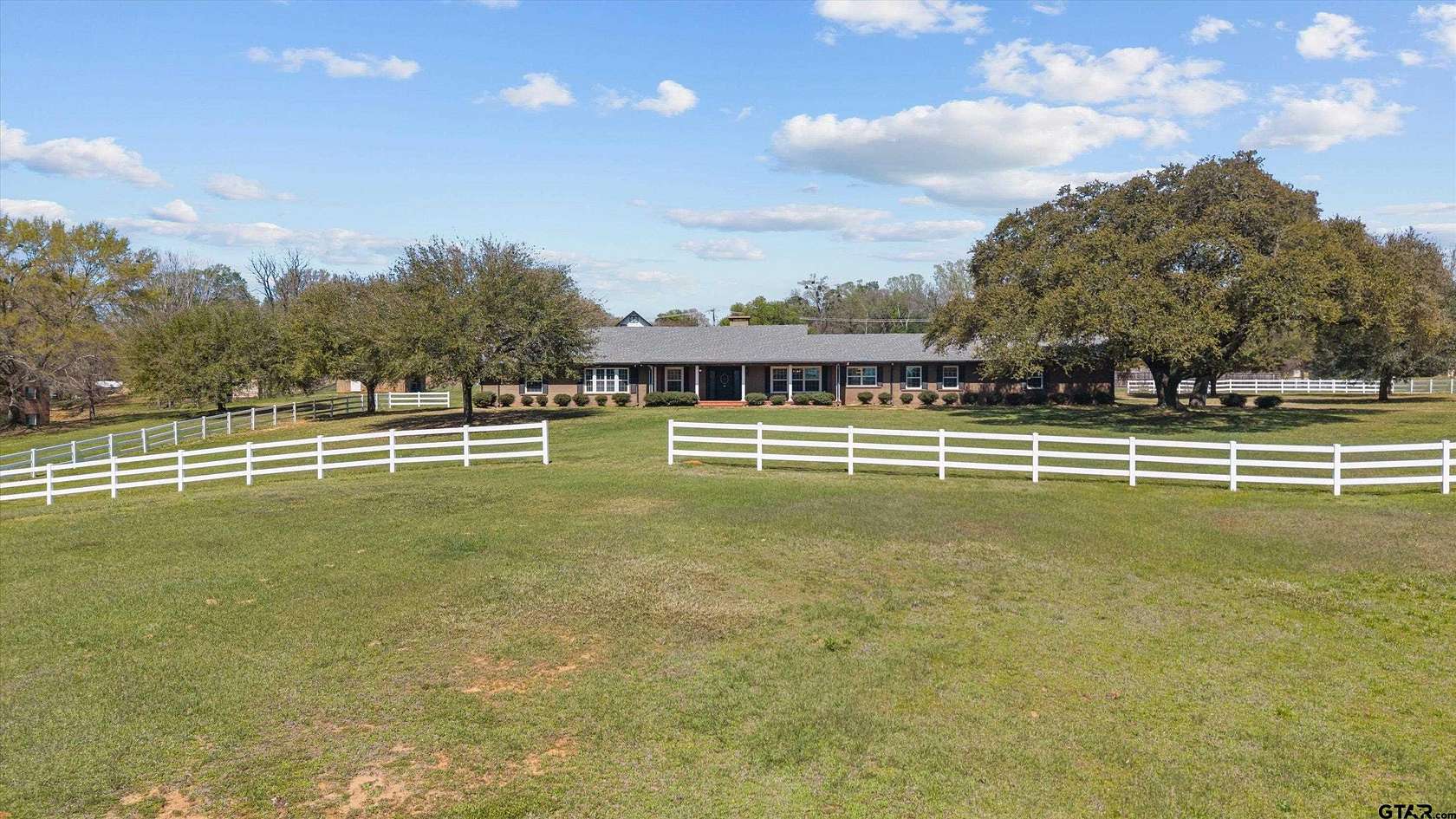 3.8 Acres of Land with Home for Sale in Jacksonville, Texas
