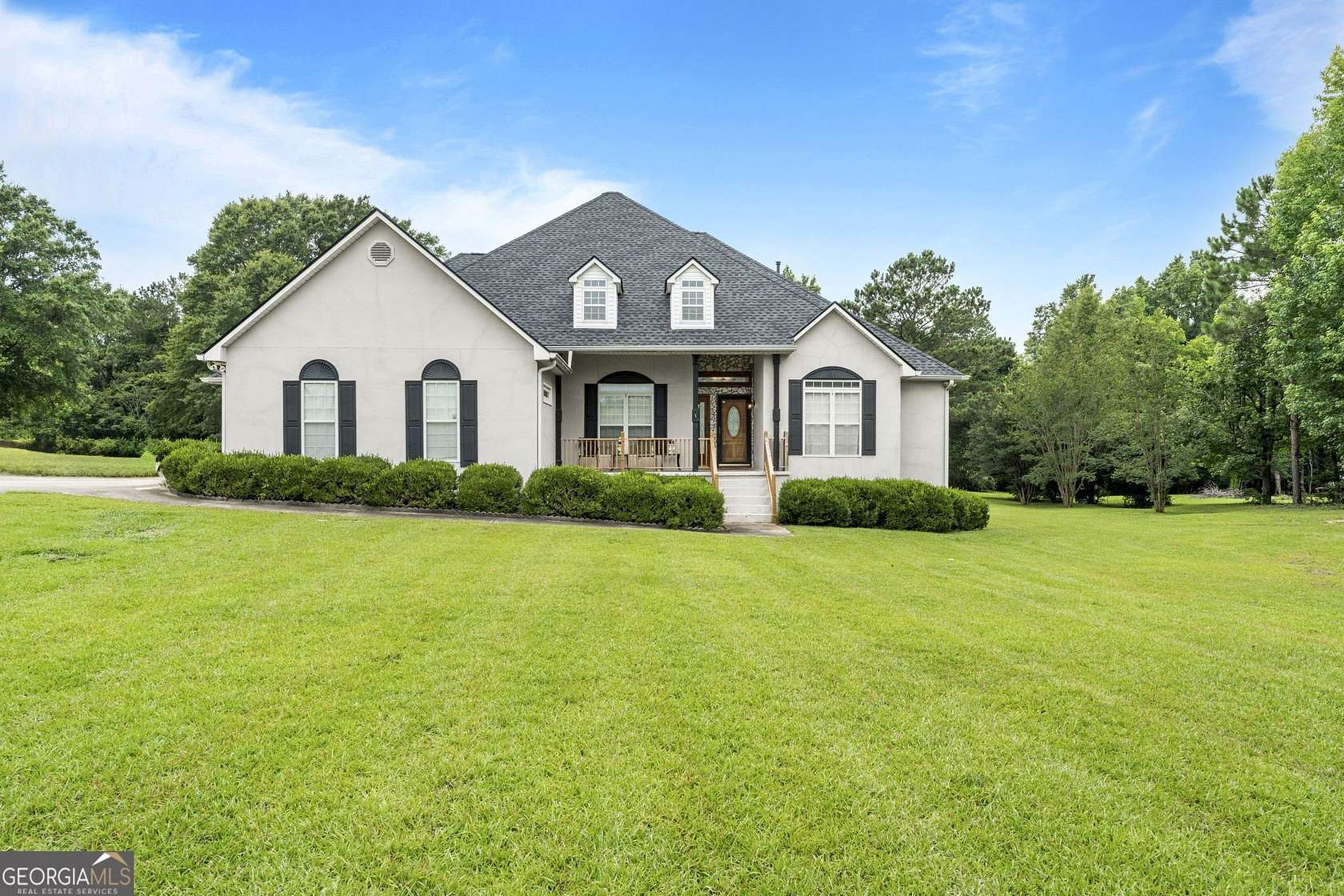 2.22 Acres of Land with Home for Sale in Lizella, Georgia