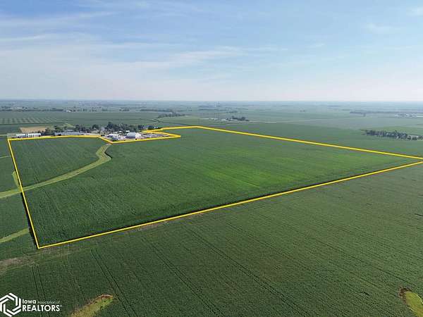 102 Acres of Agricultural Land for Sale in Crawfordsville, Iowa
