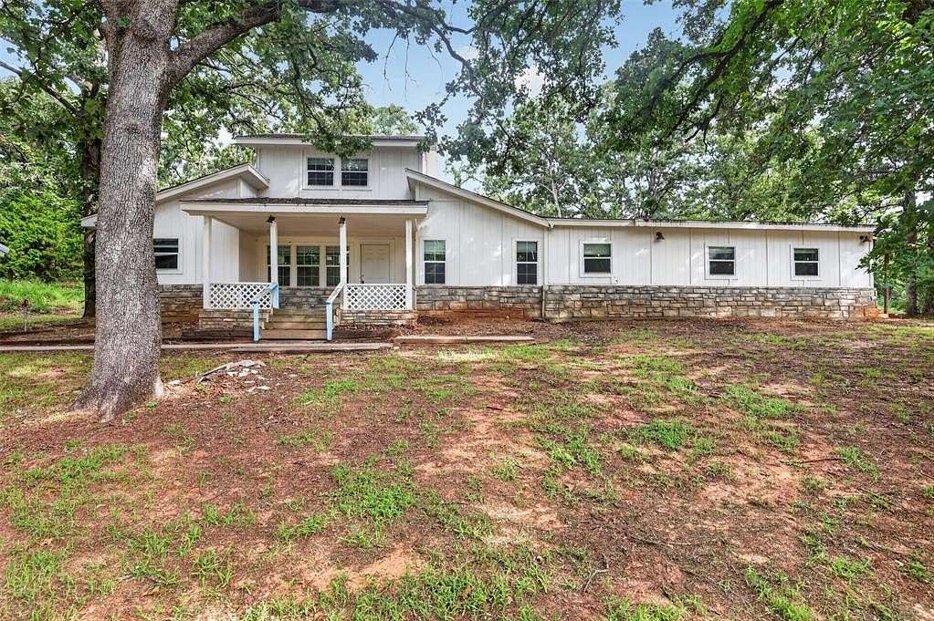 5 Acres of Land with Home for Sale in Wellston, Oklahoma