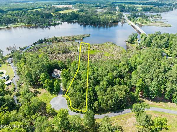1.32 Acres of Residential Land for Sale in Belhaven, North Carolina