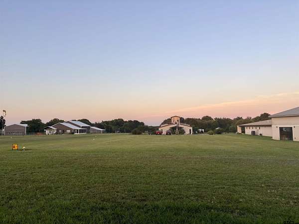 0.51 Acres of Land for Sale in Frankston, Texas